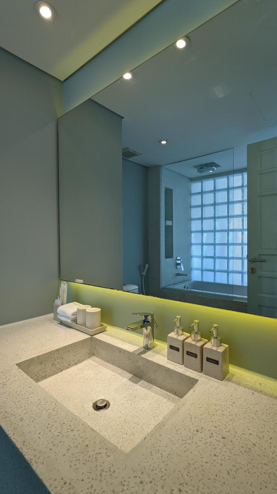 הואה Alba Spa Hotel מראה חיצוני תמונה